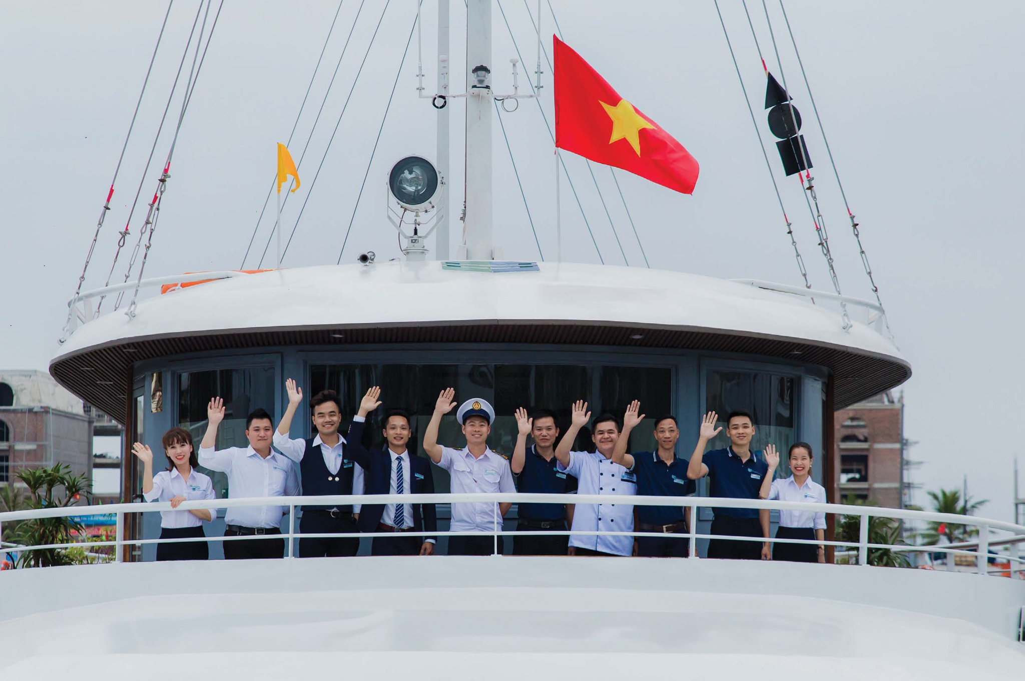 Luxury Expressway Transportation & Dedicated Crew