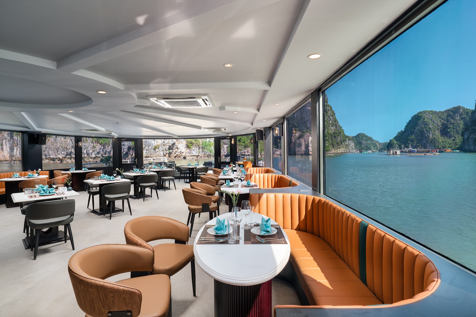 Sundeck Patio - The Bay, Wide Open
